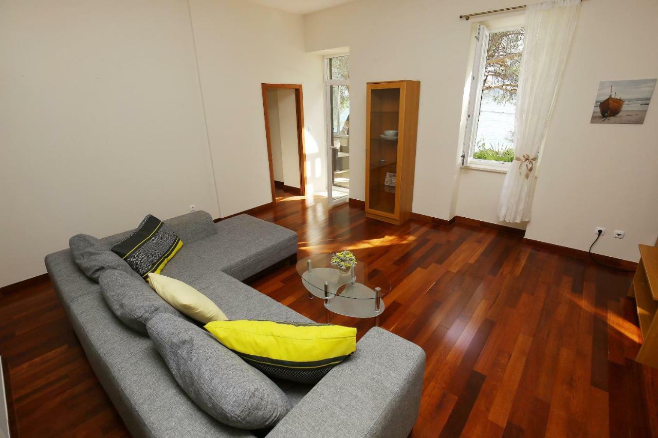 Seafront Beach Apartment - Directly At The Beach Zadar Ngoại thất bức ảnh
